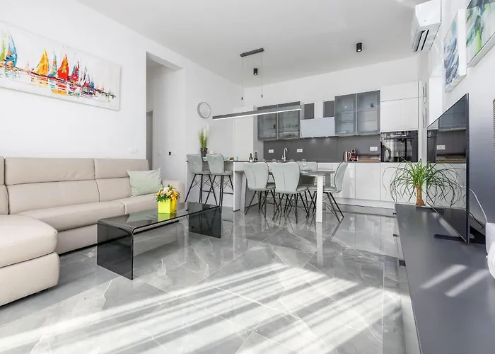 2 Bedroom Gorgeous In * Zadar