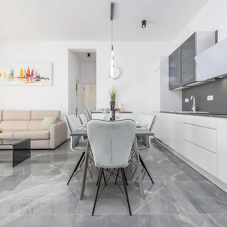 2 Bedroom Gorgeous In * Zadar