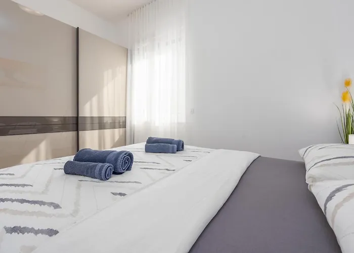 Apartman 2 Bedroom Gorgeous In Zadar