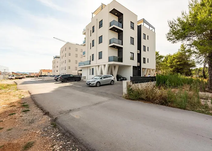 2 Bedroom Gorgeous In * Zadar